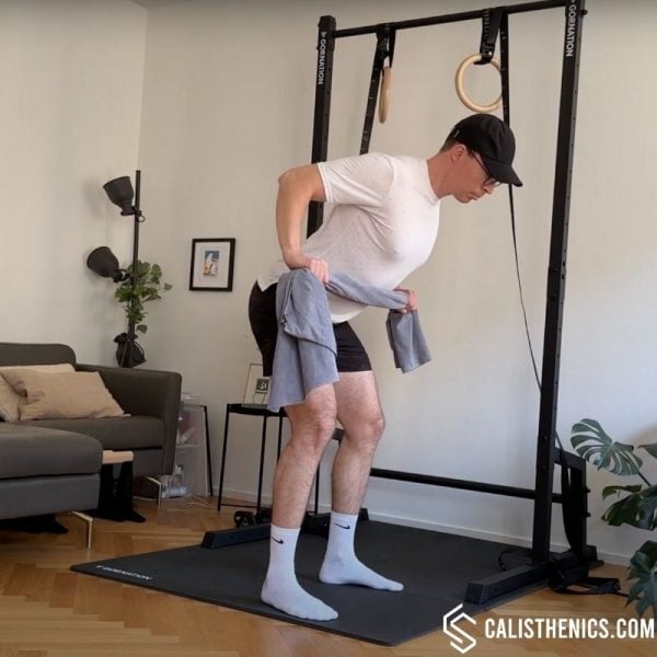 isometric towel bent over row hold