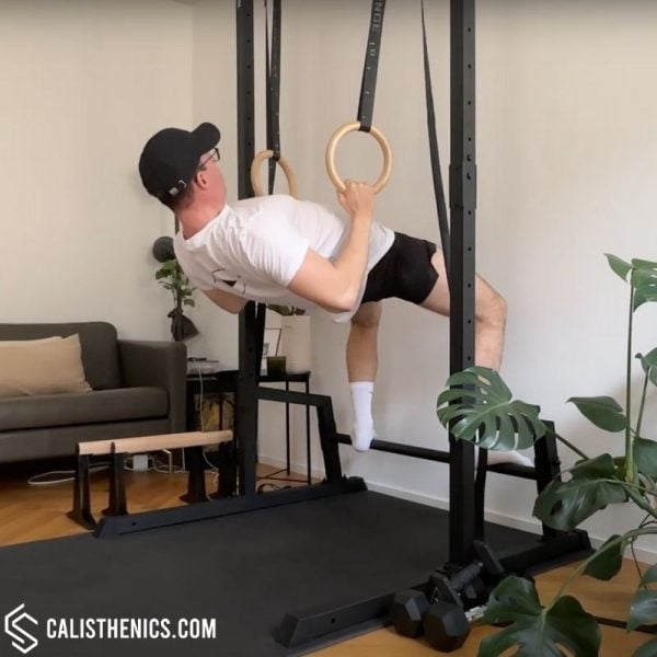 ring pseudo front lever row