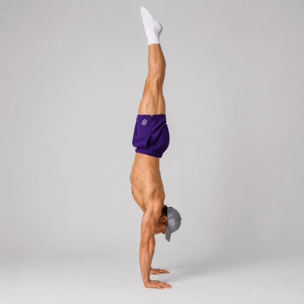 freestanding-handstand